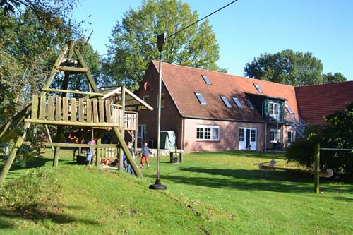 Abenteuerspielplatz des Ferienbauernhofes Fihof